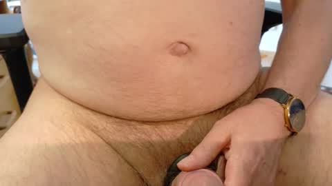 Snapshot of circus_bear chatting on June 2026 11:12:01 AM Circus Bear online show from June 2026 11:12:01 AM