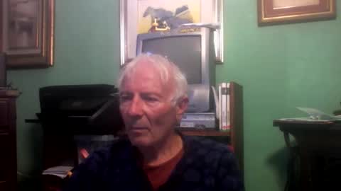 Snapshot of ciuk chatting on November 2025 09:03:01 AM ciuk online show from November 2025 09:03:01 AM