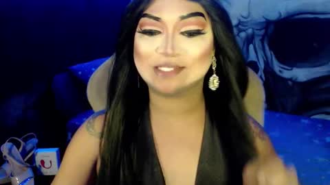 QUEEN CESS online show from December 2025 03:19:01 PM