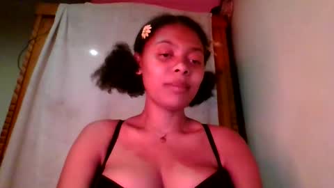 Snapshot of ckamilla45 chatting on September 2025 05:23:01 PM ckamilla45 online show from September 2025 05:23:01 PM