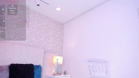 Claire Miller online show from December 2025 05:05:01 AM