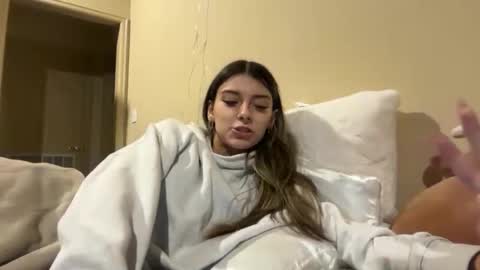 clairewalkerrr online show from December 2025 09:54:01 PM