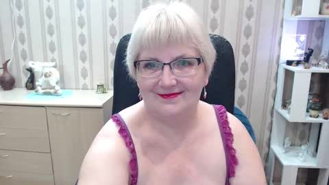 Snapshot of clairsweety chatting on November 2025 03:05:01 AM ClairSweety online show from November 2025 03:05:01 AM