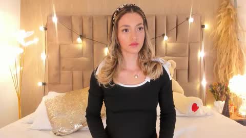 Snapshot of claradelmar_ chatting on March 2026 10:19:02 AM Clara del mar online show from March 2026 10:19:02 AM