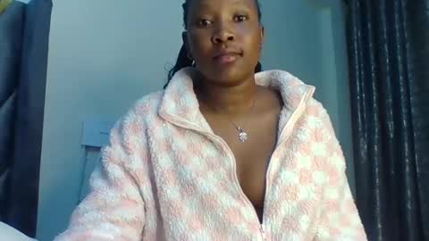 clara11 online show from February 2026 02:10:01 AM