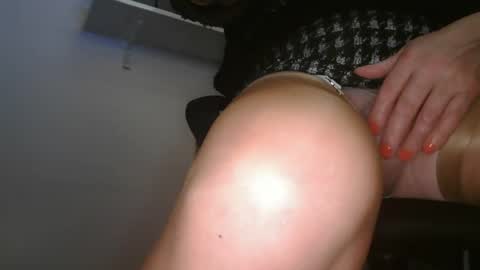 clare nylons online show from November 2025 02:53:02 PM