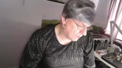 clare nylons online show from March 2026 11:28:02 AM