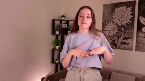 Snapshot of claribelpastano chatting on February 2026 01:53:01 AM Lora online show from February 2026 01:53:01 AM