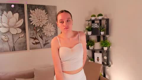 Snapshot of claribelpastano chatting on February 2026 01:39:02 AM Lora online show from February 2026 01:39:02 AM