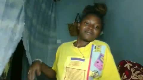 Snapshot of clarisse98 chatting on December 2025 02:11:01 PM clarisse98 online show from December 2025 02:11:01 PM