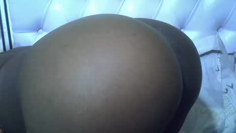 classy_zoey online show from October 2025 02:10:01 AM