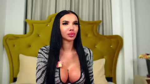 Snapshot of classybarby__ chatting on August 2026 07:34:02 PM Velma online show from August 2026 07:34:02 PM
