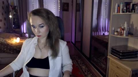 classyinna online show from October 2025 11:30:02 AM