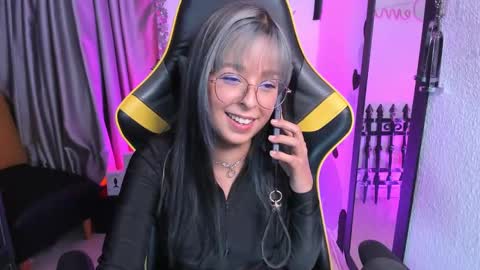 Snapshot of cleademon chatting on October 2025 10:49:02 PM Demon online show from October 2025 10:49:02 PM