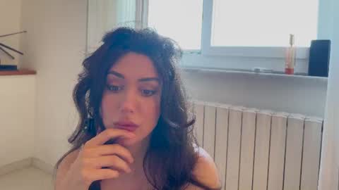 Snapshot of cleopatra_sinns chatting on June 2026 09:57:02 AM cleopatra_sinns online show from June 2026 09:57:02 AM