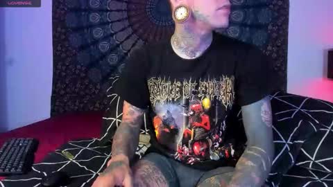 cleo y maikol online show from February 2026 02:37:01 AM