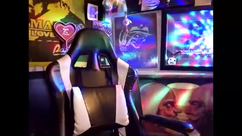 Snapshot of clit_commander209 chatting on January 2025 07:28:01 AM clit_commander209 online show from January 2025 07:28:01 AM