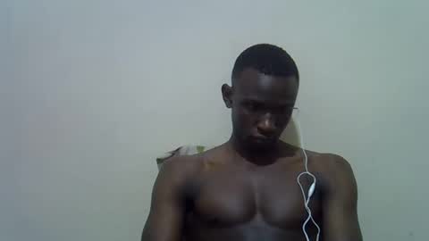 Snapshot of clive_damian chatting on February 2026 06:59:02 PM clive_damian online show from February 2026 06:59:02 PM