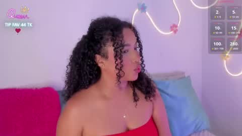 cloe_25 online show from June 2026 02:12:01 AM