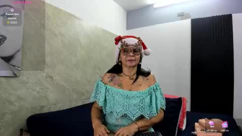 CLOE online show from December 2025 11:15:02 AM