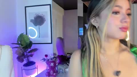 Snapshot of cloeecoopererer chatting on February 2026 12:12:01 PM cloeecoopererer online show from February 2026 12:12:01 PM