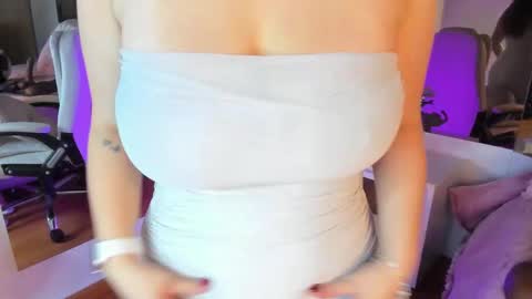 Snapshot of cloeecoopererer chatting on March 2026 11:38:01 AM cloeecoopererer online show from March 2026 11:38:01 AM