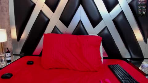 Snapshot of cloeperson chatting on February 2026 04:11:02 PM lady cloe person online show from February 2026 04:11:02 PM