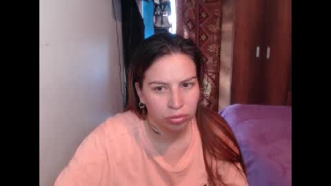 Snapshot of cloepregnant25 chatting on February 2026 01:10:01 PM cloepregnant25 online show from February 2026 01:10:01 PM