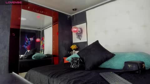 Snapshot of cloerodriguez chatting on October 2025 08:30:02 PM ---Cloe--- online show from October 2025 08:30:02 PM