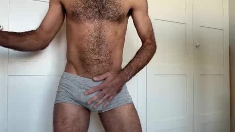 Snapshot of cloudcruiser99 chatting on November 2025 10:37:01 AM Alex online show from November 2025 10:37:01 AM