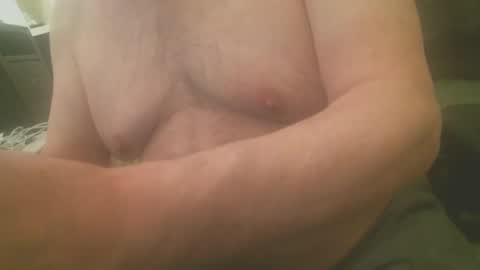 Snapshot of clouds8888 chatting on October 2025 12:06:01 PM clouds8888 online show from October 2025 12:06:01 PM