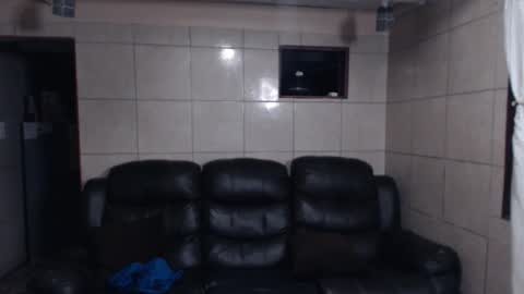 Snapshot of cloudstrife10 chatting on November 2025 08:58:01 PM Juank online show from November 2025 08:58:01 PM