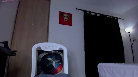 Snapshot of cloudy_pigdude chatting on May 2026 05:01:02 AM CRISTIAN online show from May 2026 05:01:02 AM