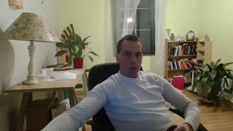 Snapshot of clouplefun chatting on December 2024 04:09:01 AM clouplefun online show from December 2024 04:09:01 AM