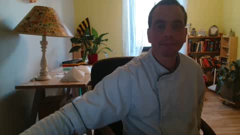 Snapshot of clouplefun chatting on December 2024 07:54:02 AM clouplefun online show from December 2024 07:54:02 AM