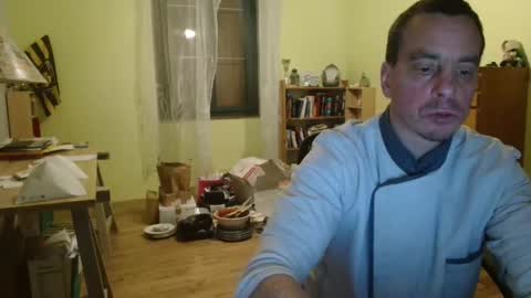 Snapshot of clouplefun chatting on December 2024 04:28:02 AM clouplefun online show from December 2024 04:28:02 AM