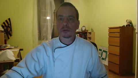 Snapshot of clouplefun chatting on December 2024 05:05:02 AM clouplefun online show from December 2024 05:05:02 AM