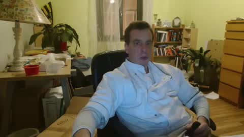 Snapshot of clouplefun chatting on January 2025 06:42:01 AM clouplefun online show from January 2025 06:42:01 AM