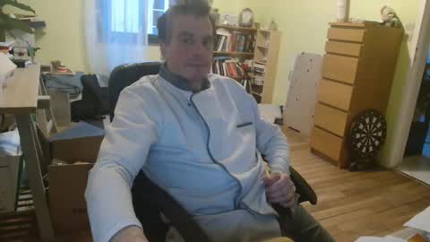 Snapshot of clouplefun chatting on February 2025 07:04:02 AM clouplefun online show from February 2025 07:04:02 AM