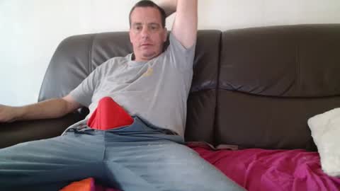 Snapshot of clouplefun chatting on September 2025 11:57:01 AM clouplefun online show from September 2025 11:57:01 AM