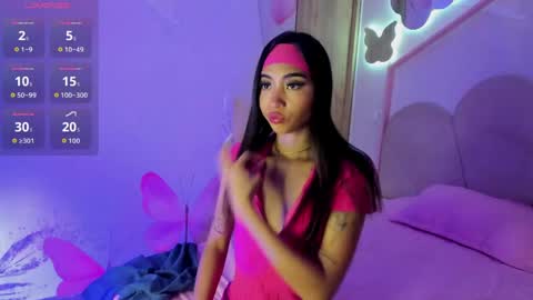 Snapshot of cloy_baby chatting on May 2026 10:19:02 AM Eilyn online show from May 2026 10:19:02 AM
