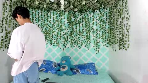 club_latinboys online show from December 2025 04:13:01 PM