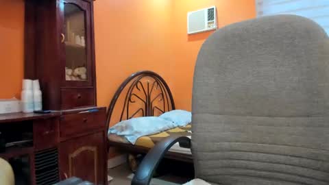 titanis online show from February 2025 08:17:01 AM