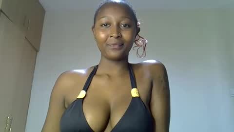 bella online show from November 2025 11:42:02 AM