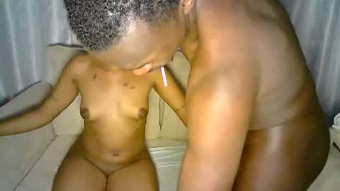 Snapshot of coco_gustavoh chatting on October 2025 09:23:01 PM africana couples online show from October 2025 09:23:01 PM