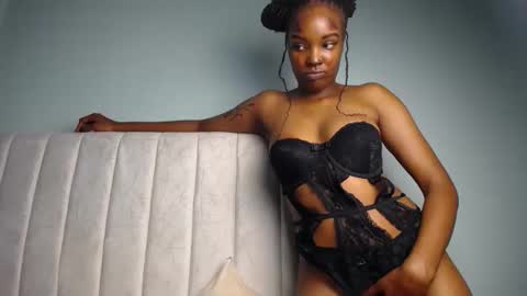 Coco online show from October 2025 02:38:02 PM