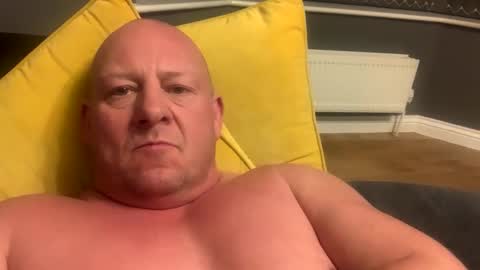 col4nows online show from November 2025 10:09:02 PM