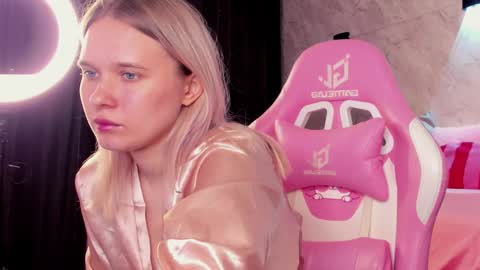 Snapshot of cold_watterfal chatting on March 2026 01:12:02 AM Alice online show from March 2026 01:12:02 AM