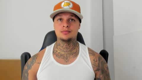 Snapshot of colin_prince2 chatting on December 2024 12:34:01 AM COLIN online show from December 2024 12:34:01 AM