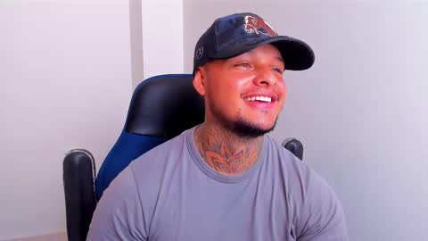 Snapshot of colin_prince2 chatting on February 2026 04:07:02 PM COLIN online show from February 2026 04:07:02 PM